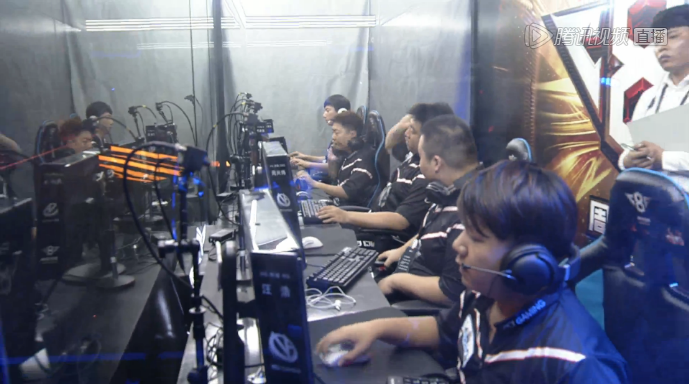 BLG公告：对恶意抹黑Elk选手的自媒体，将采用法律措施